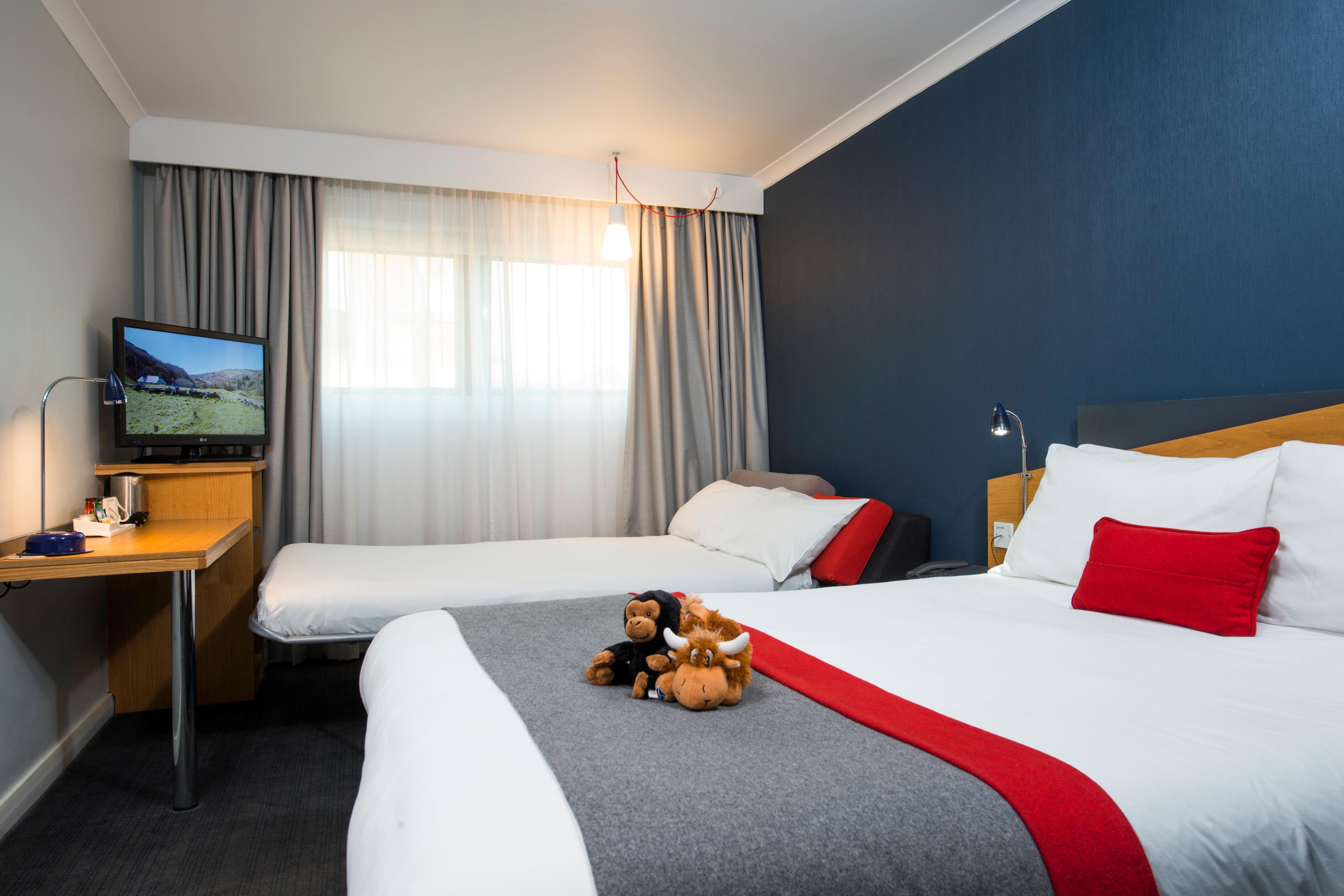 Holiday Inn Express Exeter East By Ihg Екстериор снимка