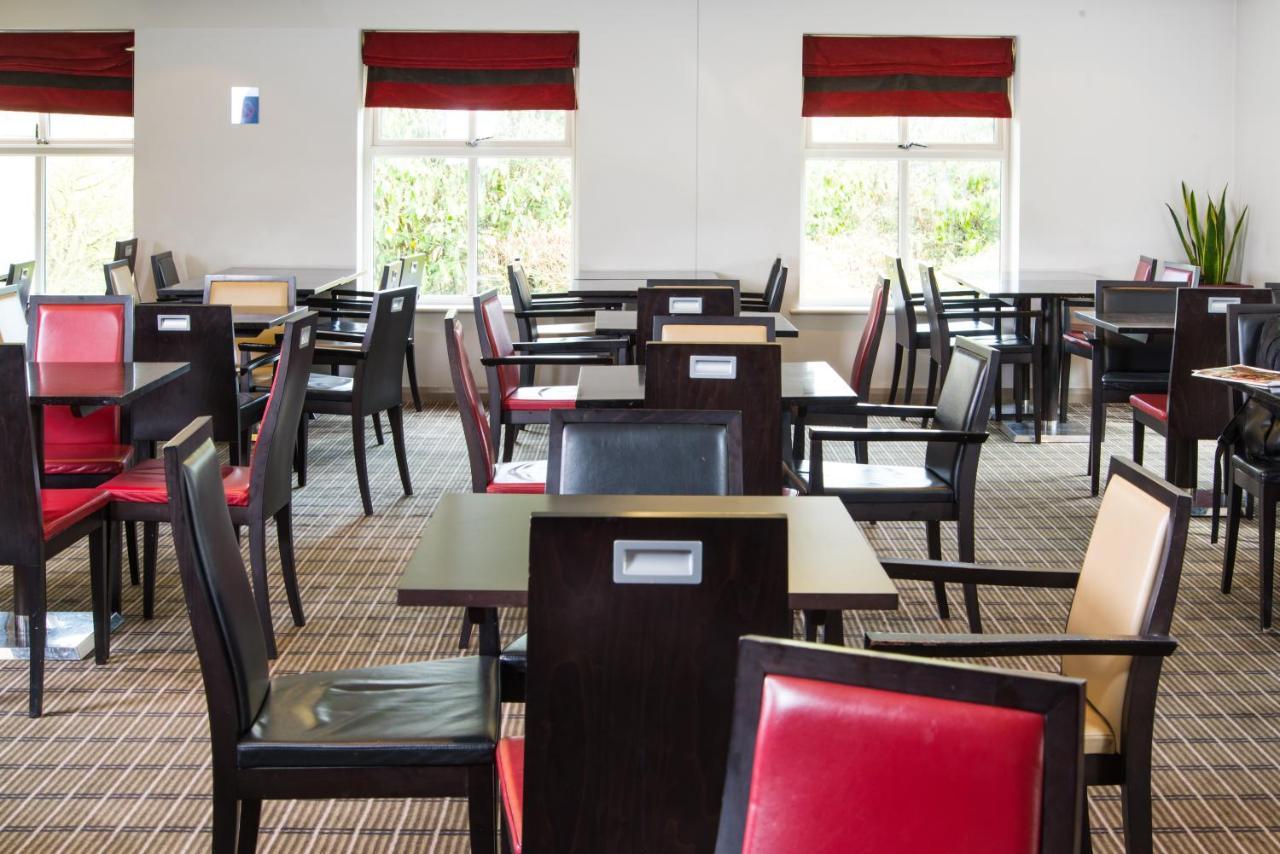 Holiday Inn Express Exeter East By Ihg Екстериор снимка