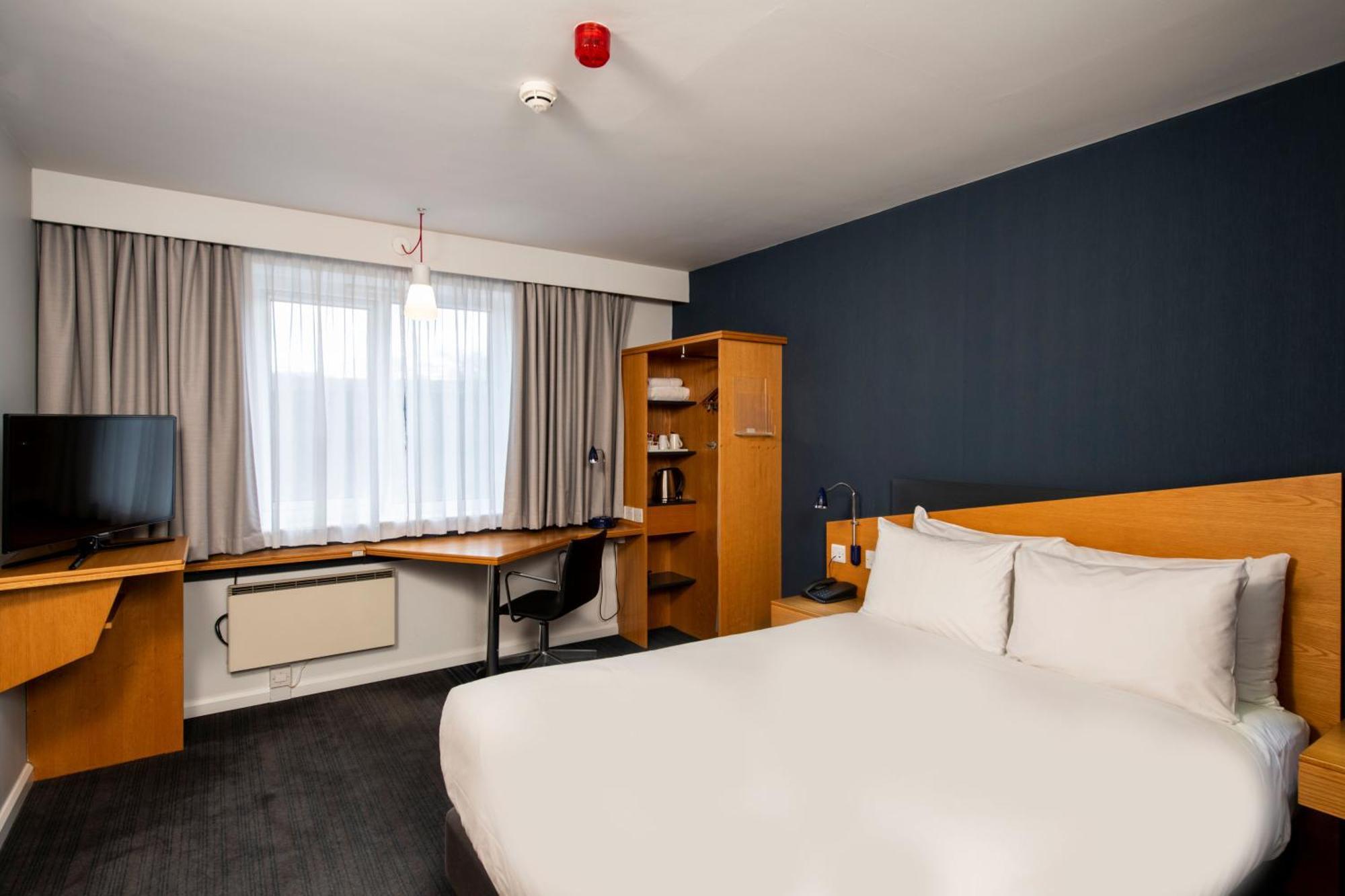 Holiday Inn Express Exeter East By Ihg Екстериор снимка