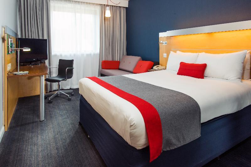 Holiday Inn Express Exeter East By Ihg Екстериор снимка